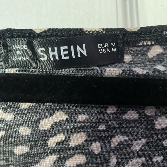 Cropped top - Picture 3 of 3